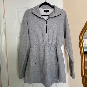Pretty Little Thing - Sweatshirt Dress